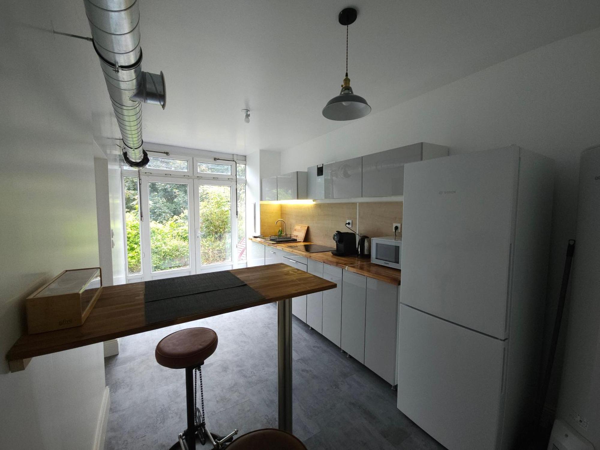 Troglodyte Baths Apartment Saint-Etienne-de-Chigny Exterior photo